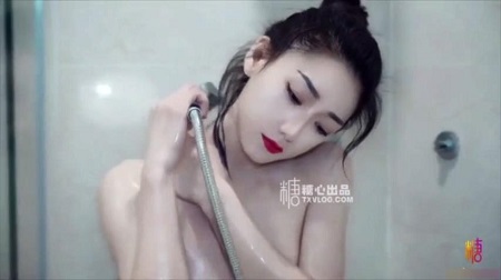 【国产网红】Hotel girlfriend toyed by cleaning staff海报剧照